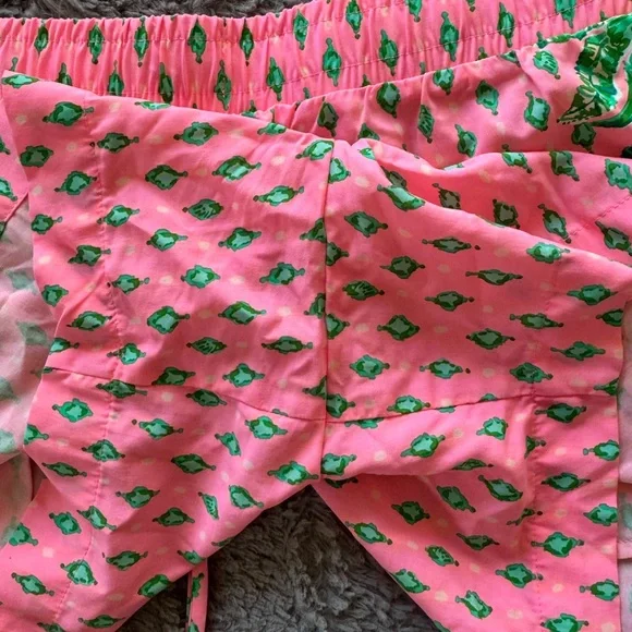 LILLY PULITZER  Women's Katia Mid Rise Shorts Size Large - Picture 4 of 15